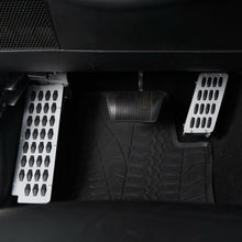 For 2007-2017 Jeep Wrangler JK Throttle Gas & Left Foot Rest Pedal Kick Panel Kit RT-TCZ